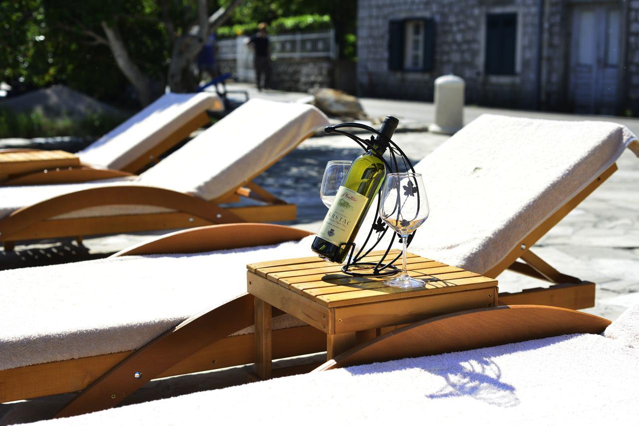 A Hundred Olive Trees Apartments Kotor Exterior photo