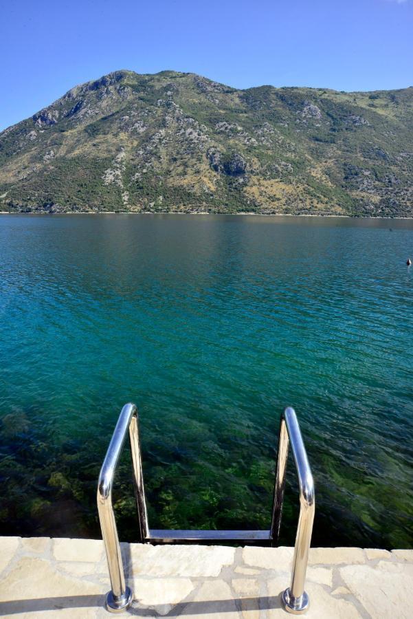 A Hundred Olive Trees Apartments Kotor Exterior photo